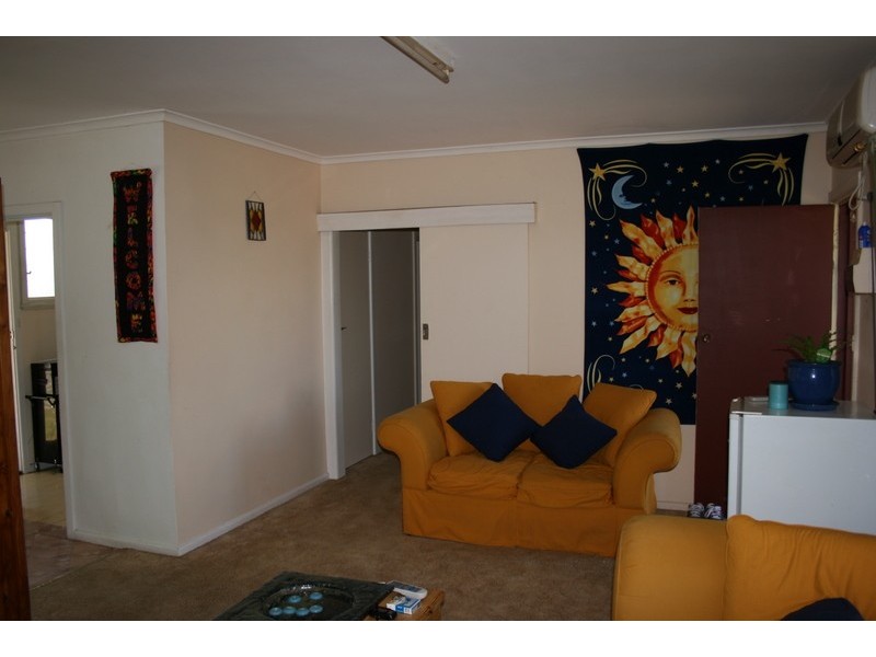 1/89 Nyora Road, Poowong VIC 3988