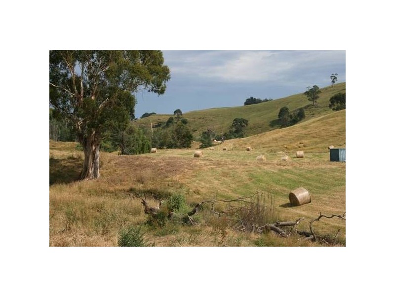0 South Gippsland Highway, Loch VIC 3945