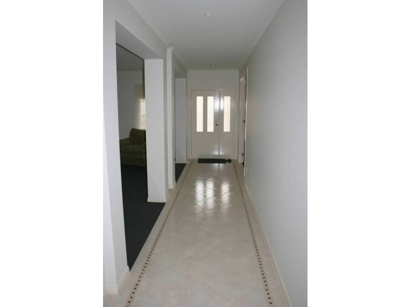 93 George Street, Korumburra VIC 3950