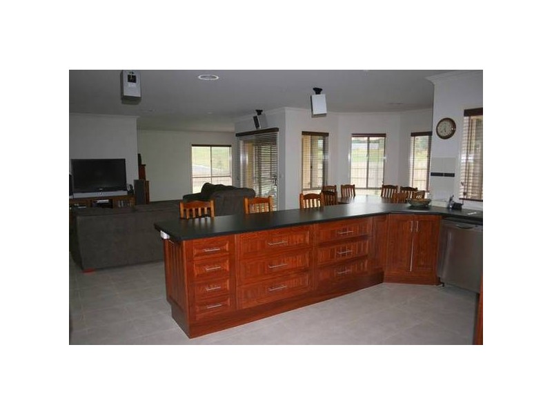 93 George Street, Korumburra VIC 3950