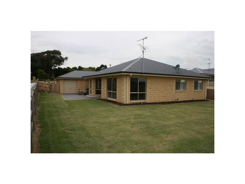 93 George Street, Korumburra VIC 3950