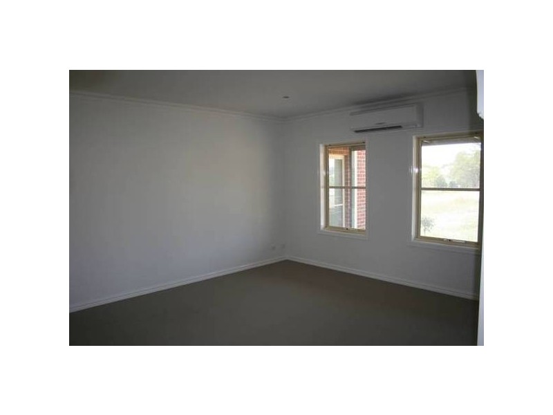 3 HANNAH RISE, Korumburra VIC 3950