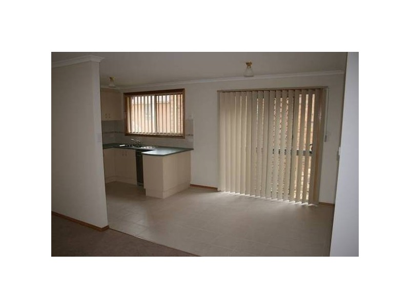 1/31 Bates Avenue, Korumburra VIC 3950