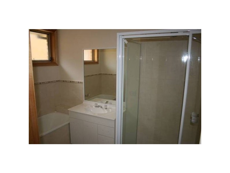 1/31 Bates Avenue, Korumburra VIC 3950