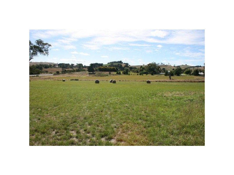 1a Victoria Street, Loch VIC 3945