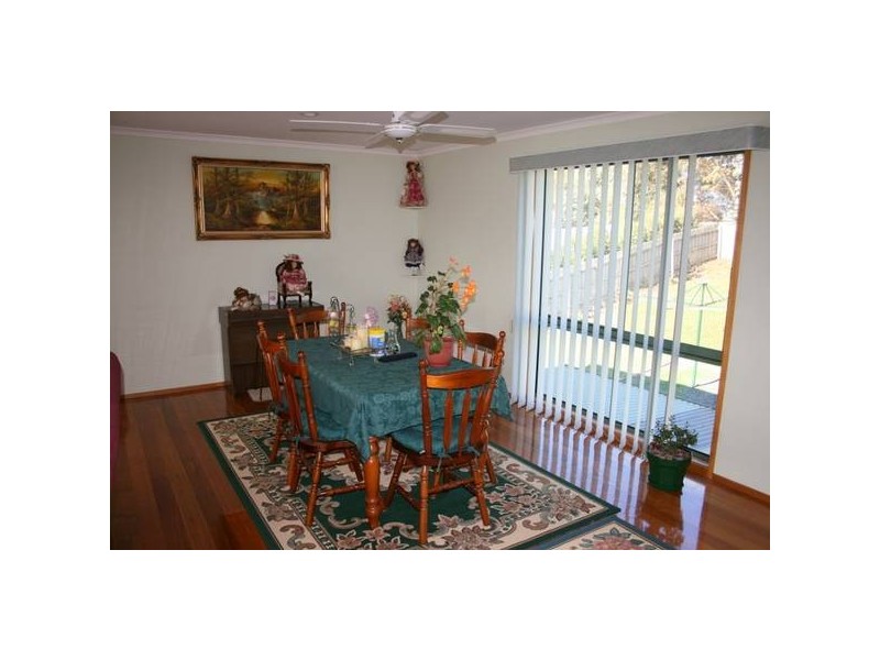39 McQueen Ave, Korumburra VIC 3950