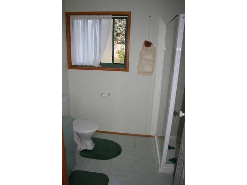 39 McQueen Ave, Korumburra VIC 3950