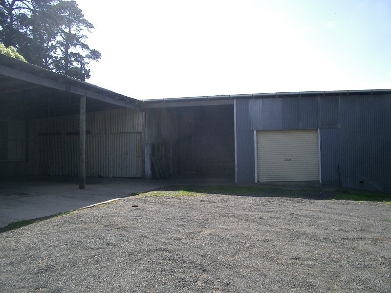 680 LOCH-WONTHAGGI ROAD, Krowera VIC 3945