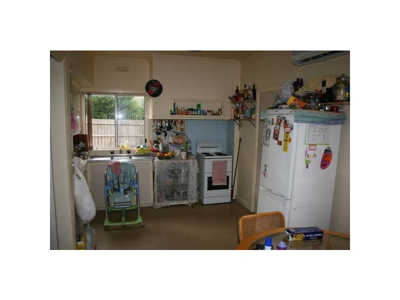 1 Mc Queen Ave, Korumburra VIC 3950