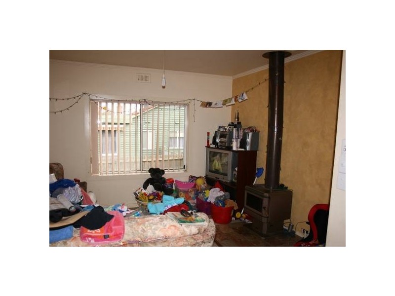 1 Mc Queen Ave, Korumburra VIC 3950