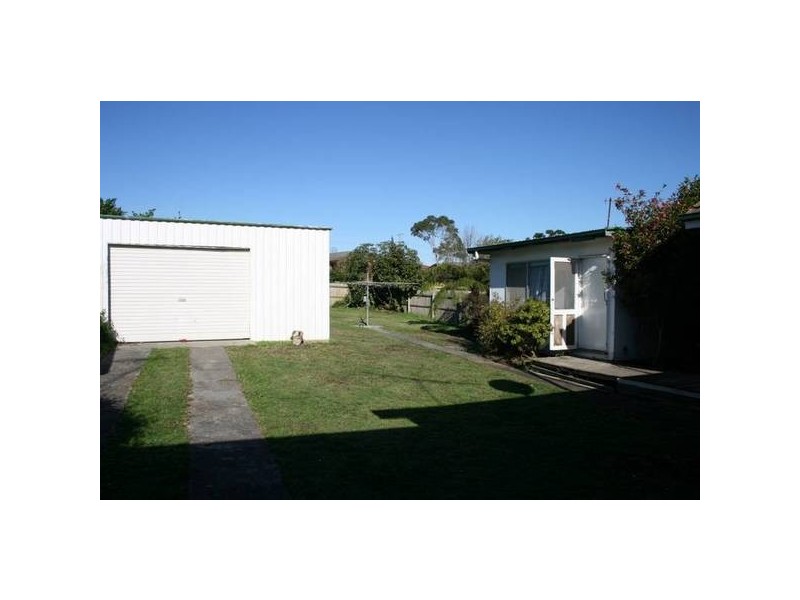 13 Hawkins Street, Korumburra VIC 3950