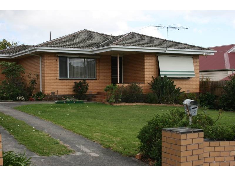 19 QUEEN STREET, Korumburra VIC 3950