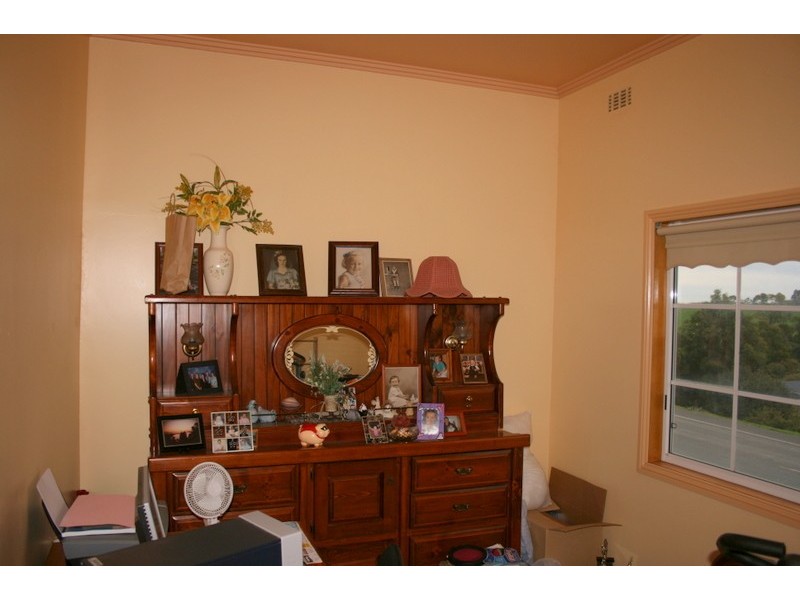 57 Main Road, Korumburra VIC 3950