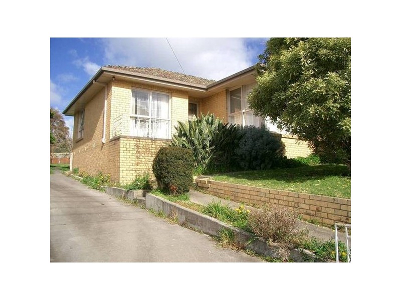 14 BOURKE STREET, Korumburra VIC 3950