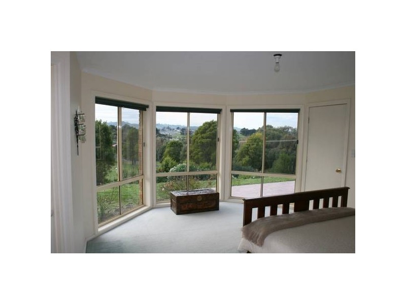70 Sommers Crescent, Korumburra VIC 3950
