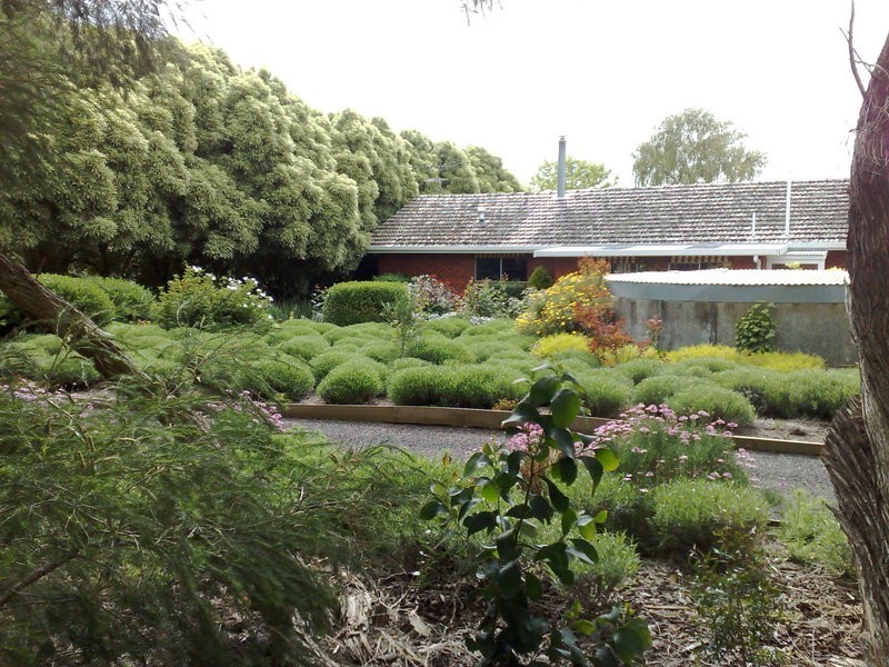 62 Jeetho Road, Loch VIC 3945