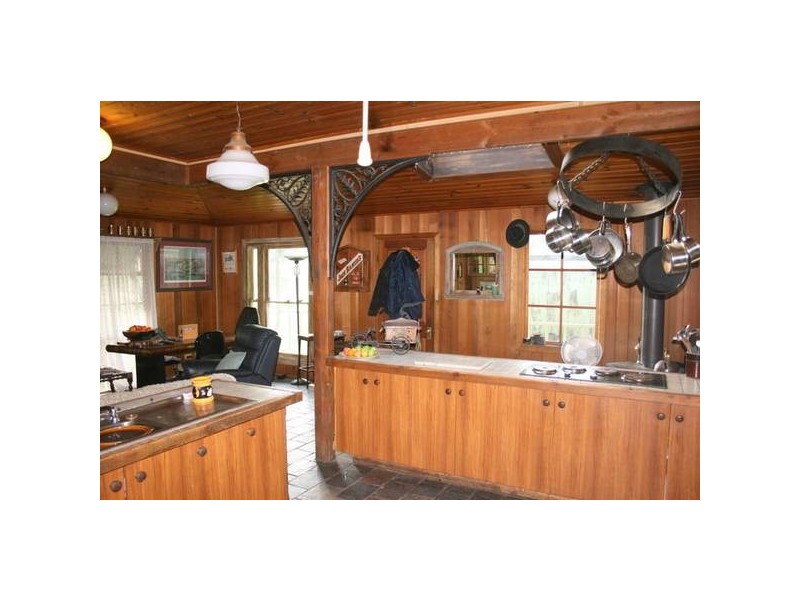 330 Jeetho West Road, Loch VIC 3945