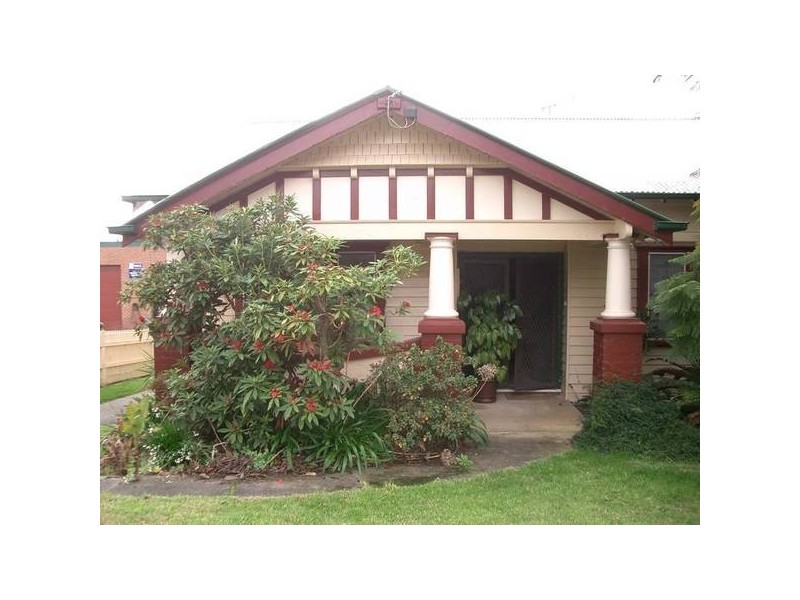 31 Victoria Street, Loch VIC 3945