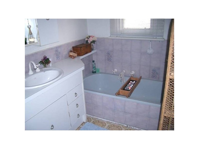 31 Victoria Street, Loch VIC 3945
