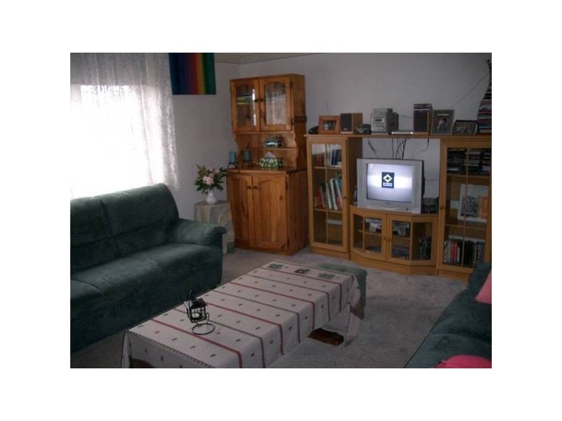31 Victoria Street, Loch VIC 3945