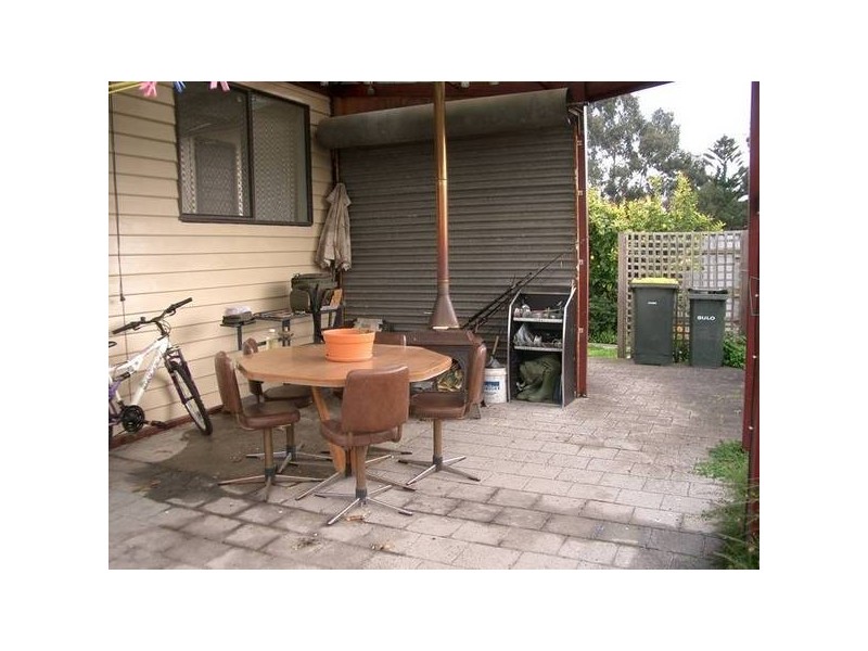 31 Victoria Street, Loch VIC 3945