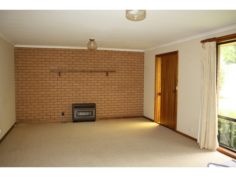 2/20 Bates Aveune, Korumburra VIC 3950