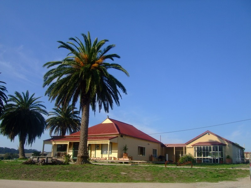 65 Barnes Road, Kardella VIC 3951