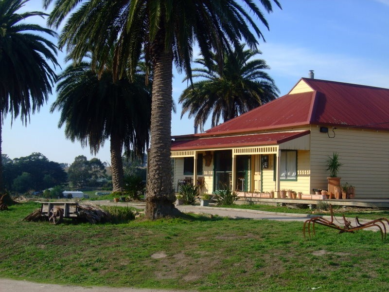 65 Barnes Road, Kardella VIC 3951