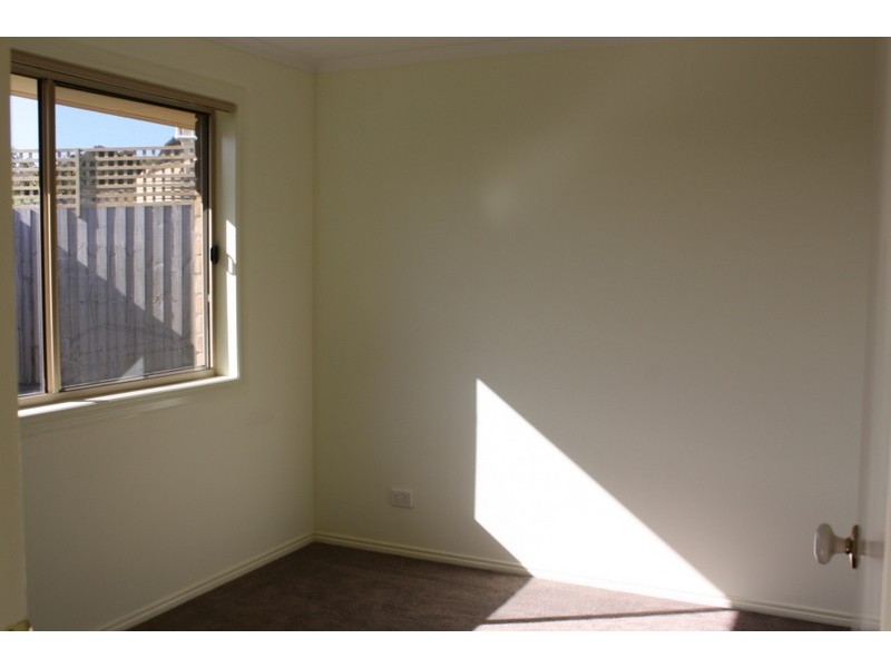 8/23 Woodford Place, Korumburra VIC 3950