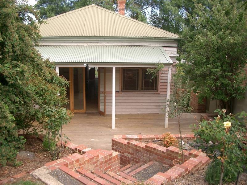 39 RADOVICK STREET, Korumburra VIC 3950
