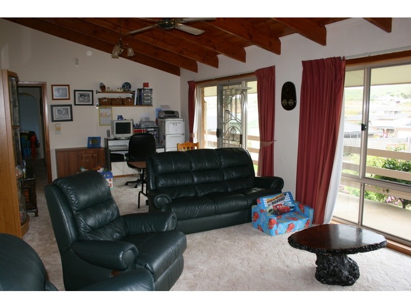 37 George Street, Korumburra VIC 3950