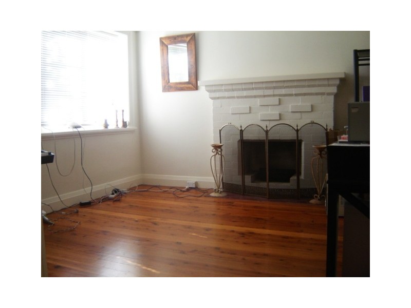 56 Kingslangley Road, Greenwich NSW 2065