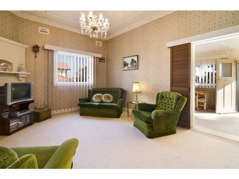 9 Cobden Avenue, Lane Cove NSW 2066