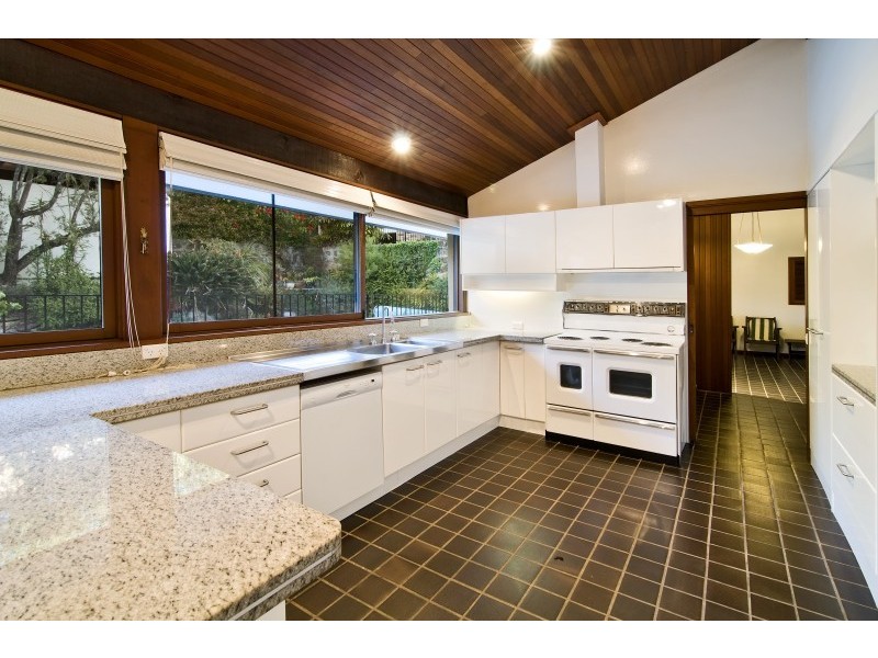 18 Lloyd Avenue, Hunters Hill NSW 2110