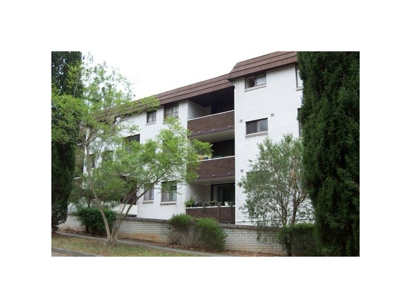 2/1 Cottonwood Crescent, North Ryde NSW 2113