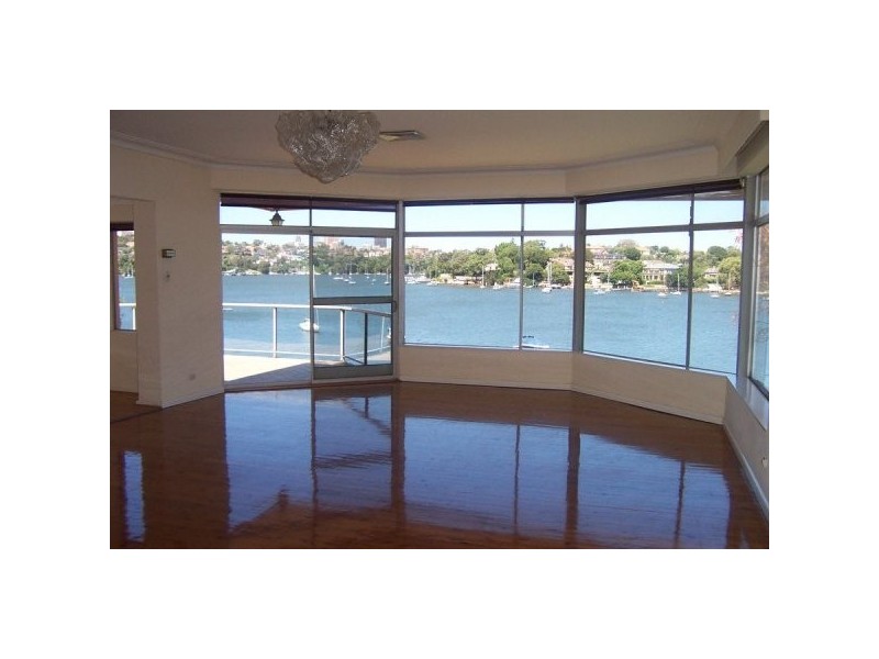 Lucretia Avenue, LONGUEVILLE, Lane Cove NSW 2066