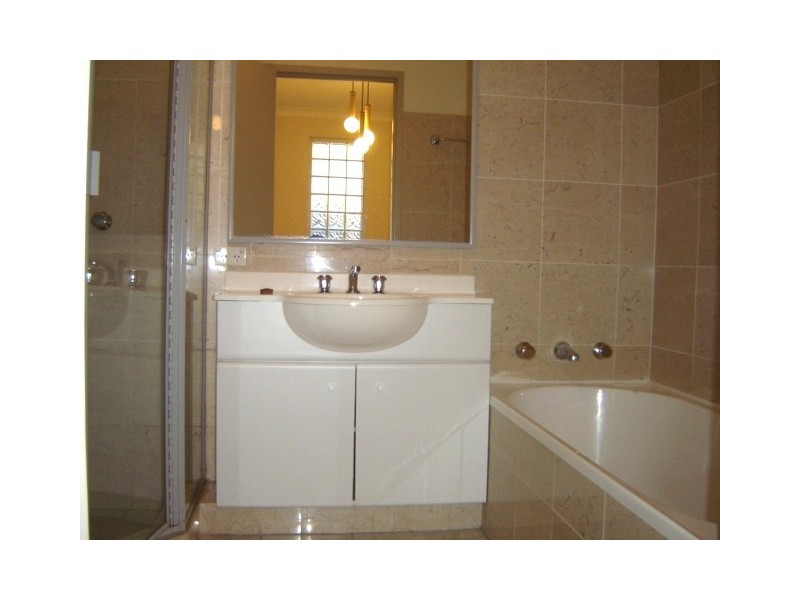 1/8 Robert Street, Artarmon NSW 2064