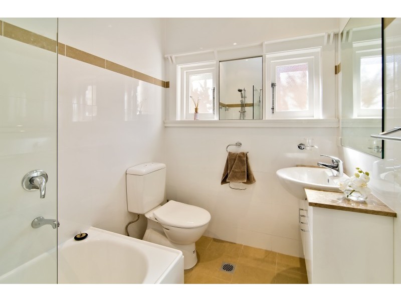 76 Centennial Avenue, Lane Cove NSW 2066