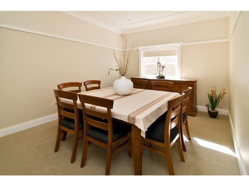 76 Centennial Avenue, Lane Cove NSW 2066