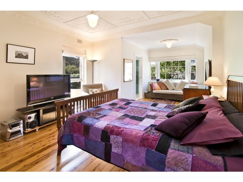 12 Rothwell Crescent, Lane Cove NSW 2066