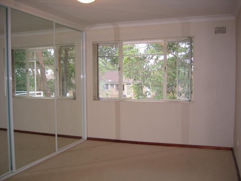 10/80 Burns Bay Road, Lane Cove NSW 2066