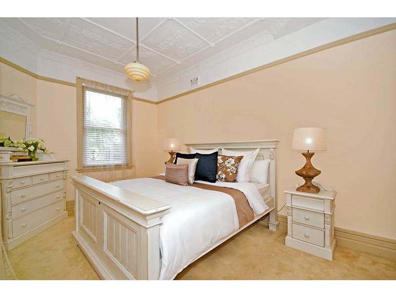 7 Hinkler Street, Greenwich NSW 2065