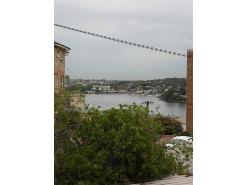 9/4 Landenburg Place, Greenwich NSW 2065