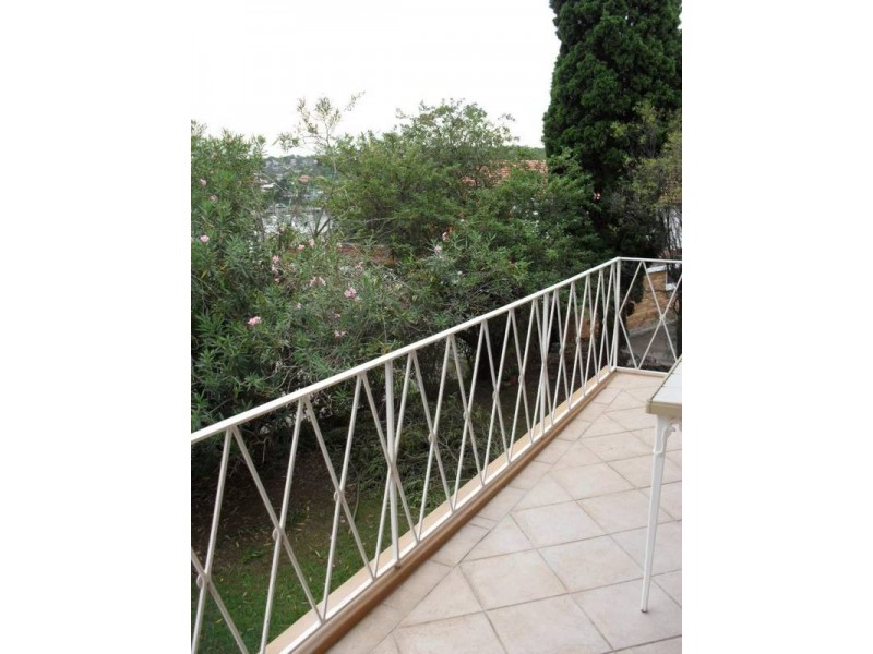 9/4 Landenburg Place, Greenwich NSW 2065