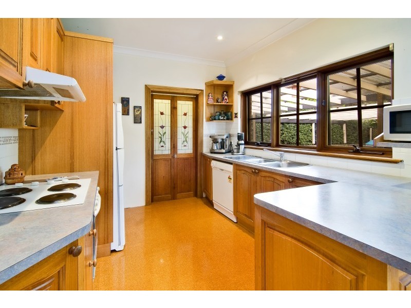 6 Fourth Avenue, Lane Cove NSW 2066