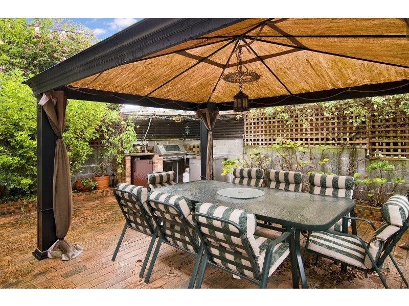 5A Dobson Crescent, Ryde NSW 2112