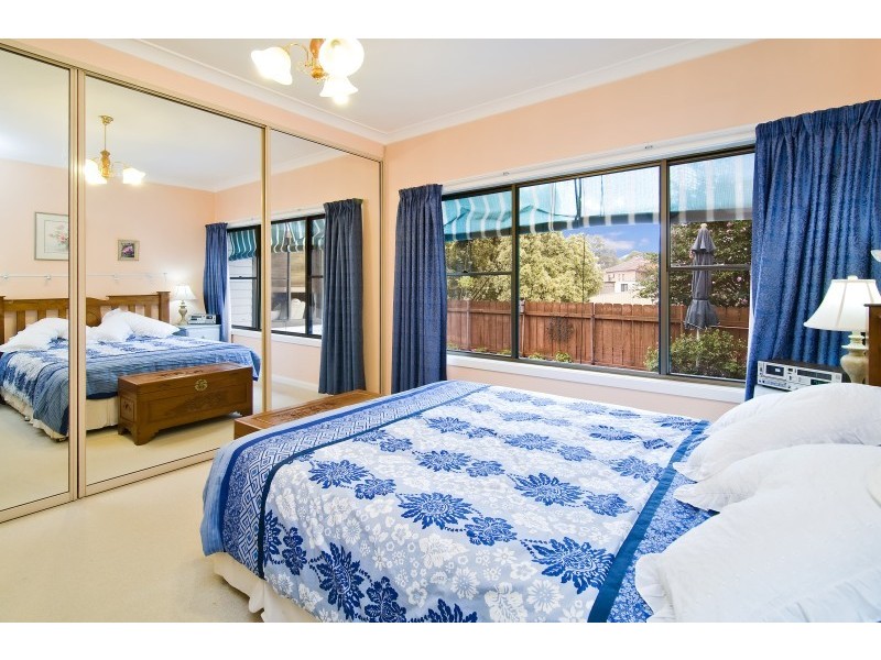 5A Dobson Crescent, Ryde NSW 2112