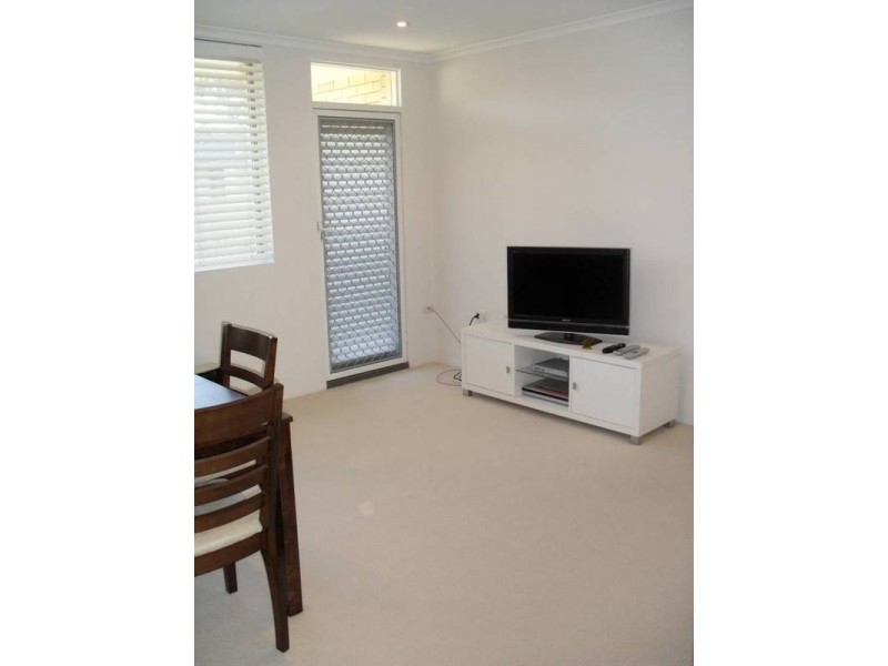 24/105 Burns Bay Road, Lane Cove NSW 2066