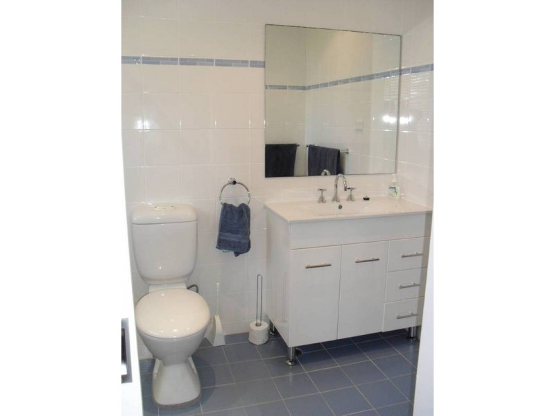 24/105 Burns Bay Road, Lane Cove NSW 2066