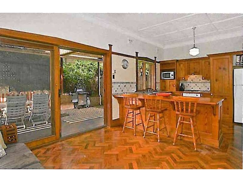 13 Angus Avenue, Lane Cove NSW 2066